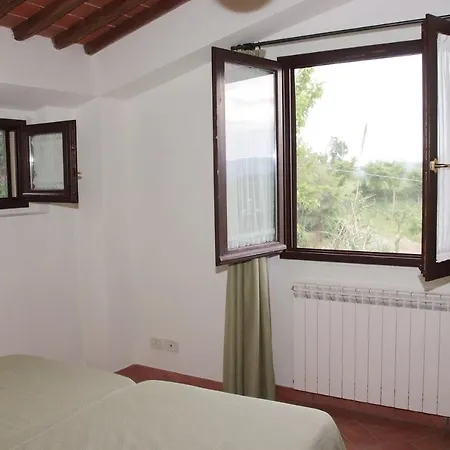 Alloggio per agriturismo Il Pino Bioagricoltura Terranuova Bracciolini