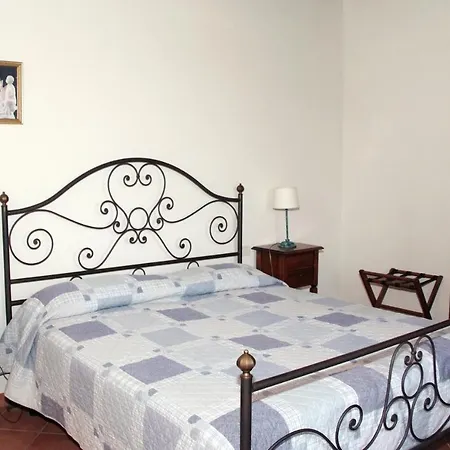 Il Pino Farm stay