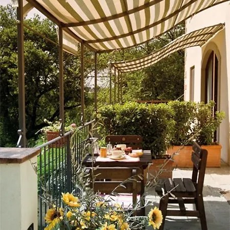 Alloggio per agriturismo Il Pino Bioagricoltura Terranuova Bracciolini