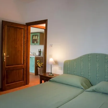 Il Pino Bioagricoltura Alloggio per agriturismo *